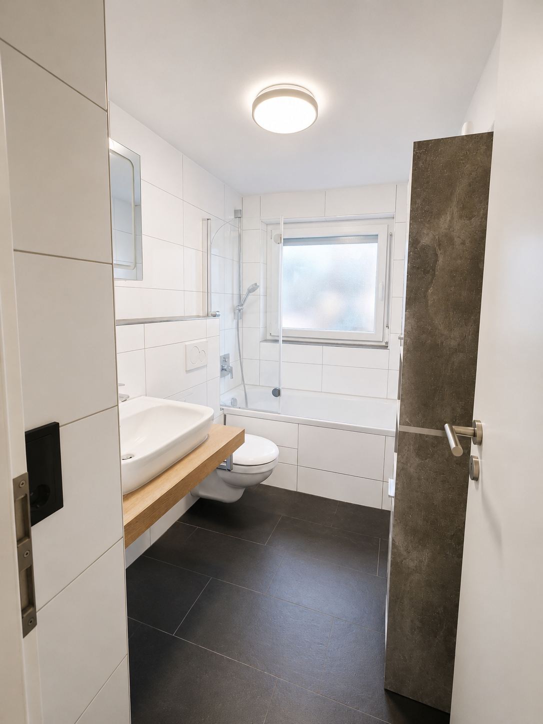 Salle de bain rénovée au A23